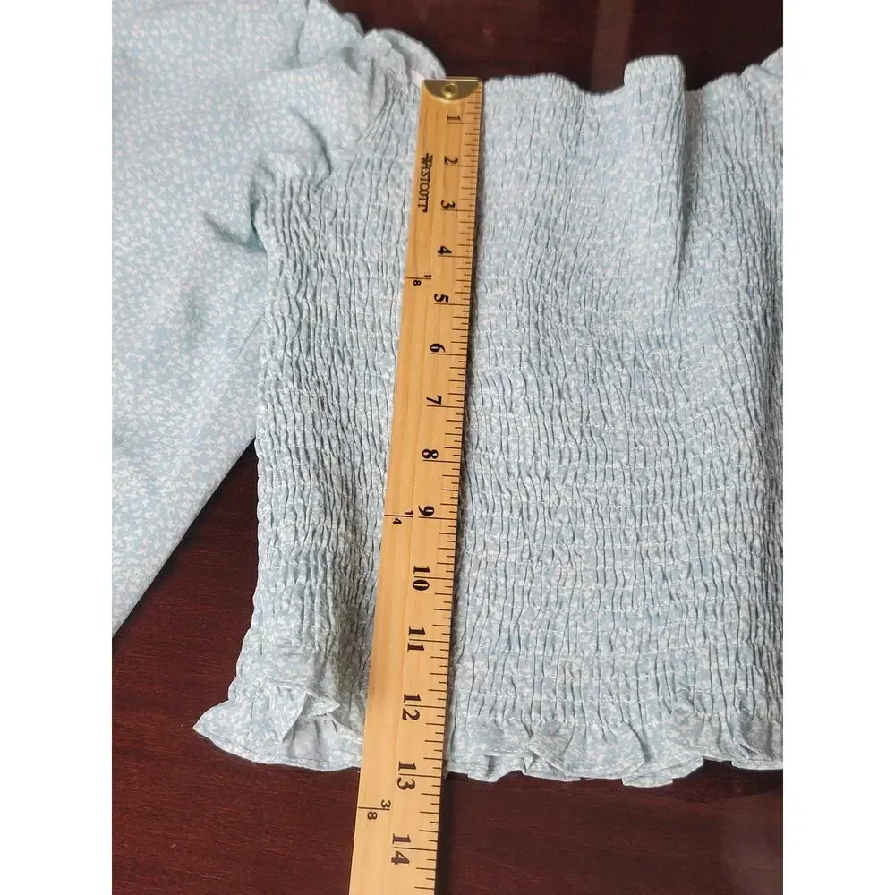 Harper & Me Cropped‎ Top Square Neck 3/4 Sleeve Blue Smocked Women's Size 12